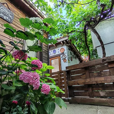 Vanito Art Escape * Несебър